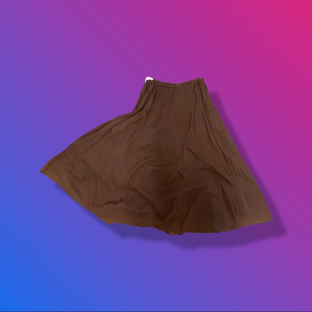 Brown summery skirt. Great for casual occasions.